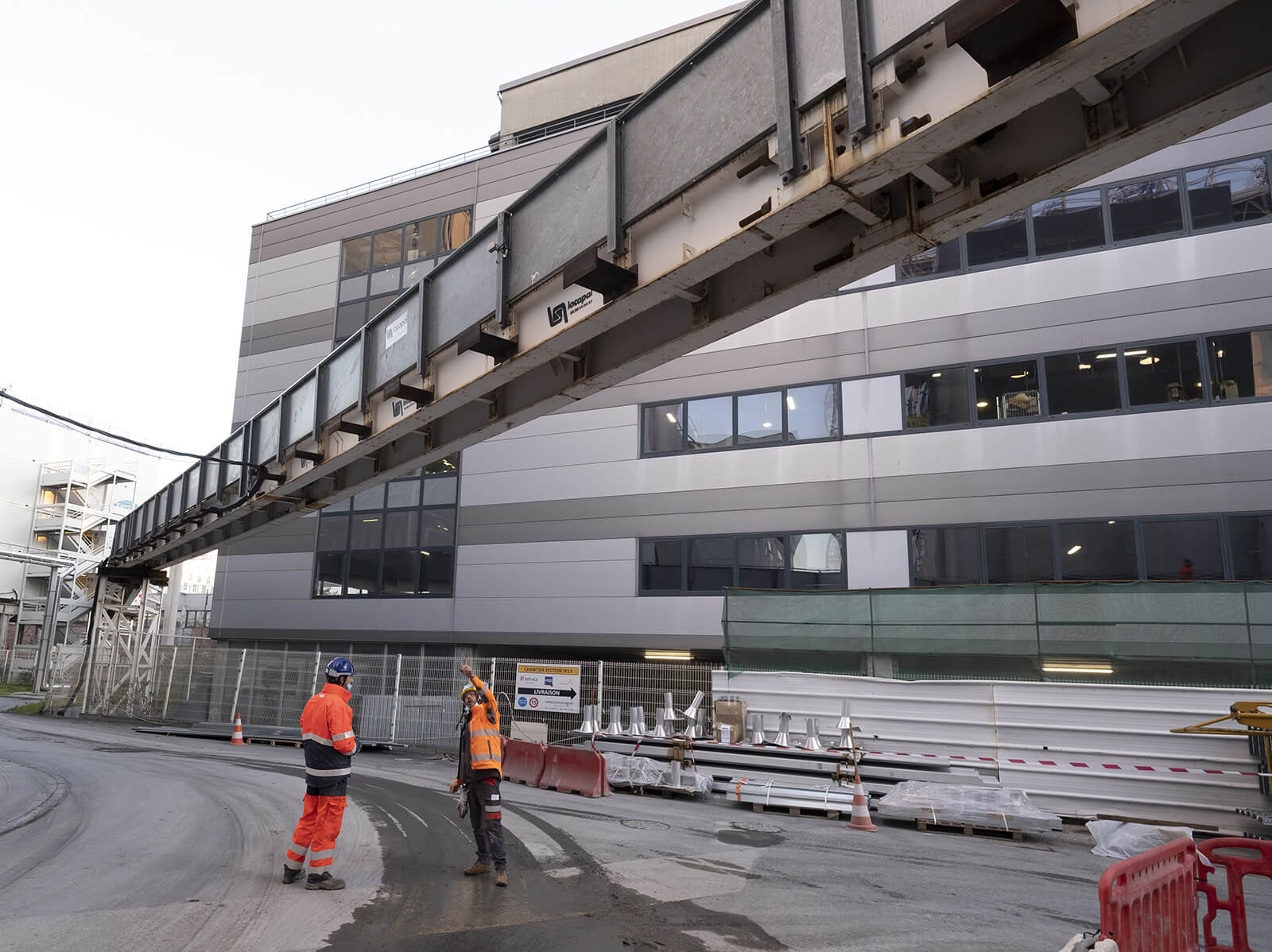 Featured image for “Construction footbridge – Syctom plant, Ivry-sur-Seine, 94”